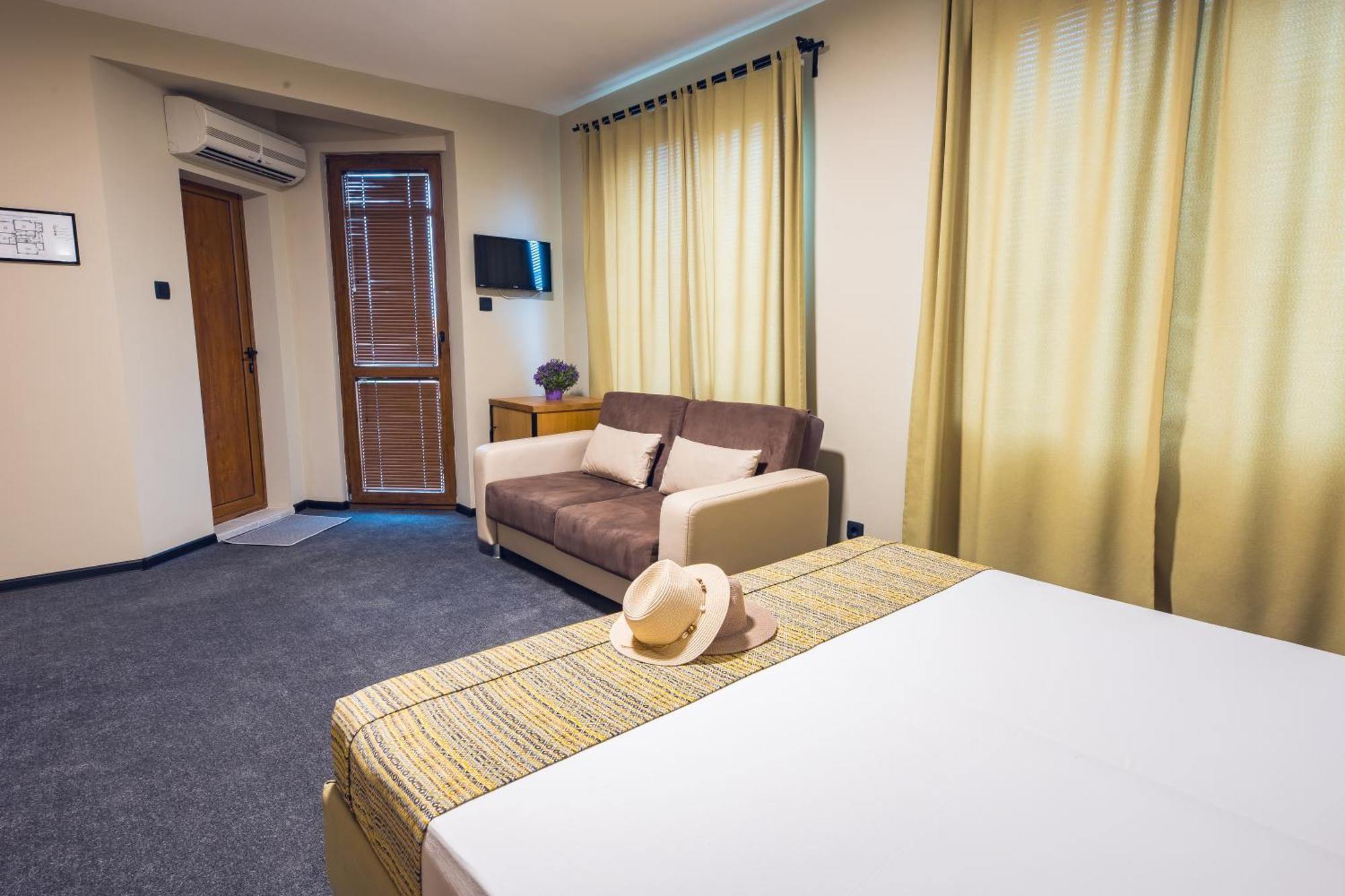 Hotel Albatros New Town Sozopol Exterior photo