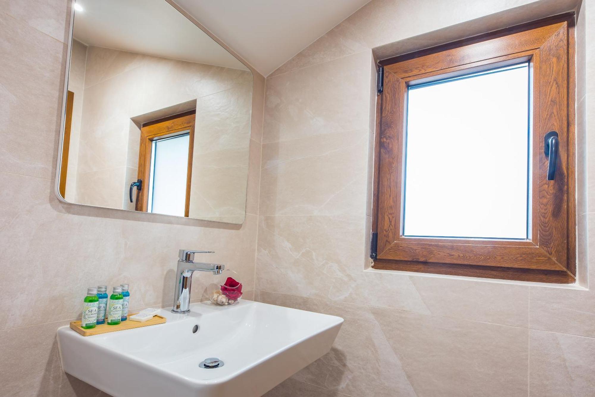 Hotel Albatros New Town Sozopol Exterior photo